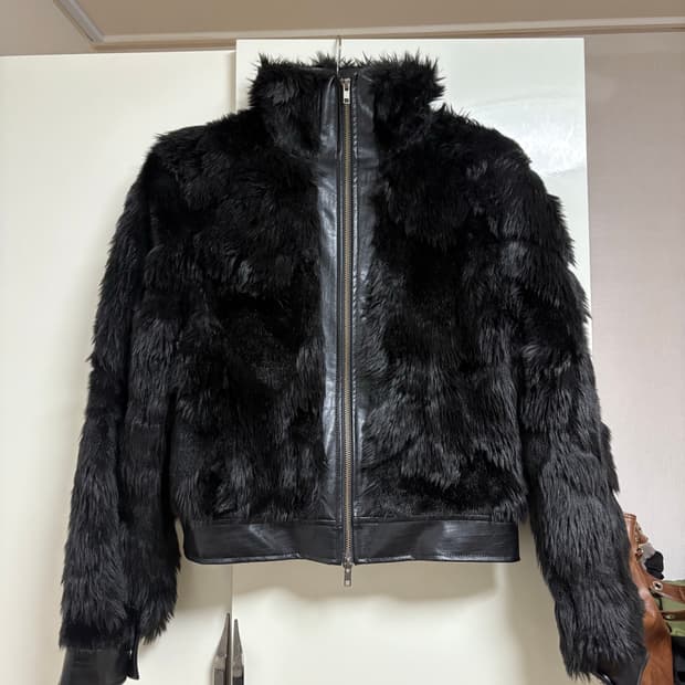 보헤미안서울 하이넥 투웨이 퍼자켓 블랙