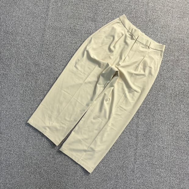 XL 유니클로 핀턱 여성 와이드 팬츠 0601J1