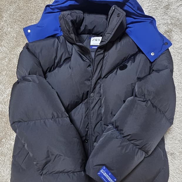 아더에러x자라 오버사이즈 패딩 자켓 그레이 M