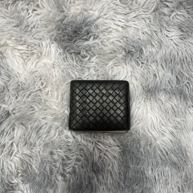 보테가베네타 인트레치아토 반지갑 판매합니다