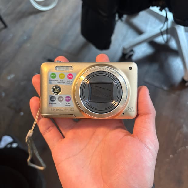 GE e1410 디지털카메라
