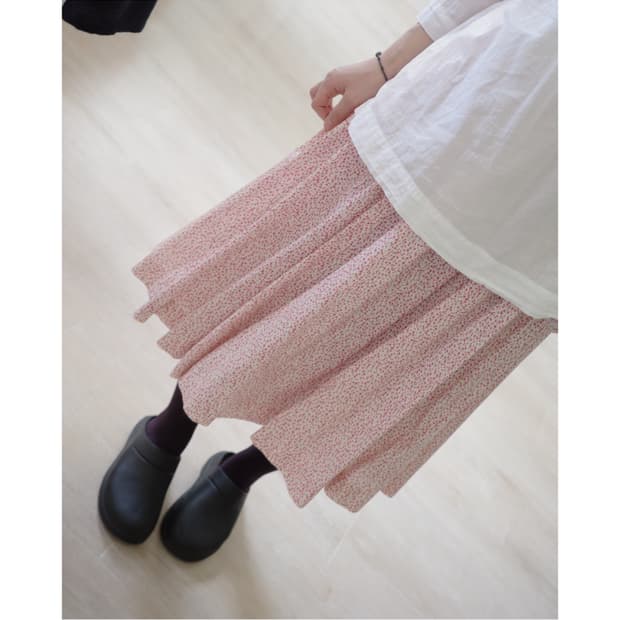  VIYELLA pink ditsy floral skirt