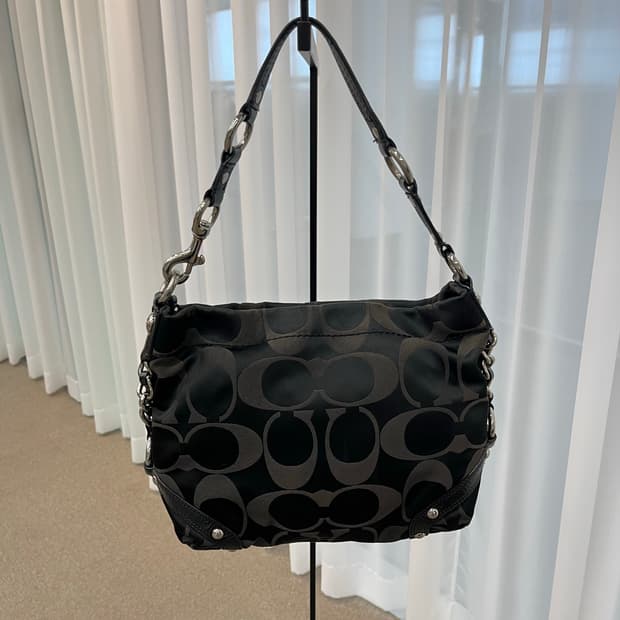 Coach Basic Square Shoulder Bag