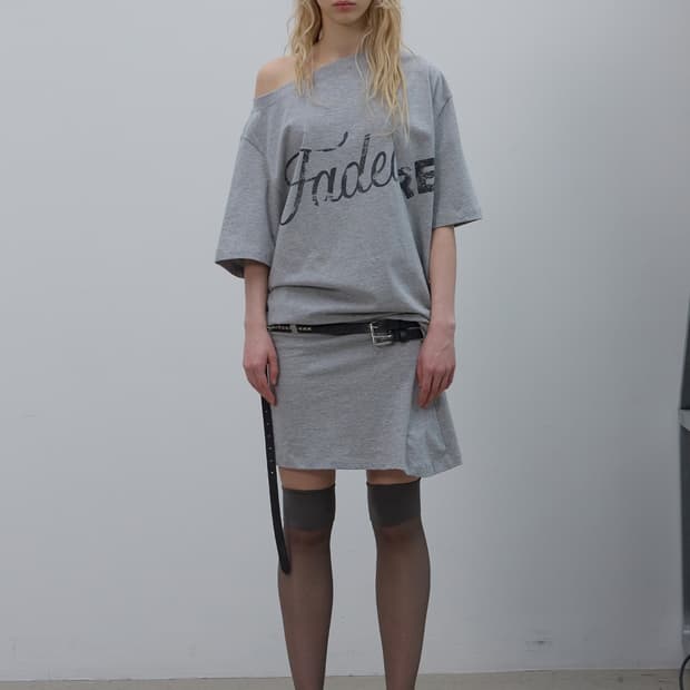 LCDC 오프숄더 ASYMMETRIC OFF-SHOULDER DRESS