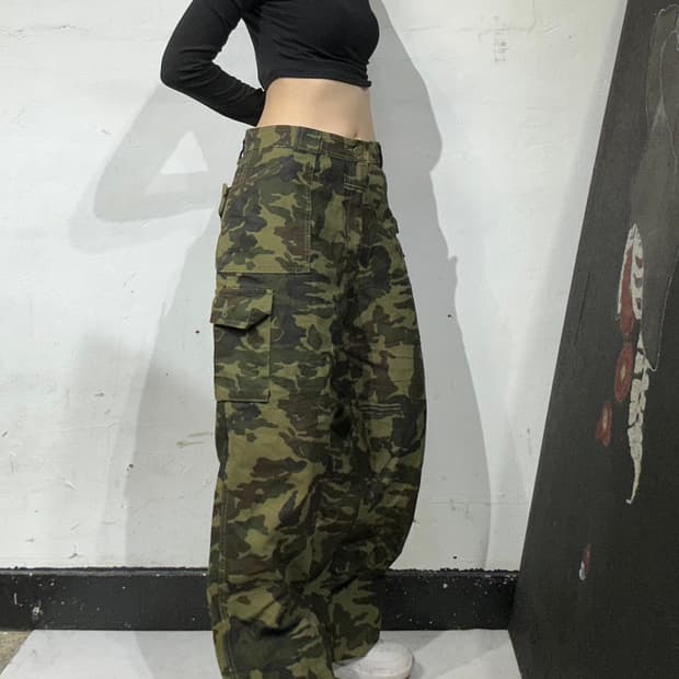 일본 빈티지 카키 와이드 밀리터리 카모 카고 팬츠 