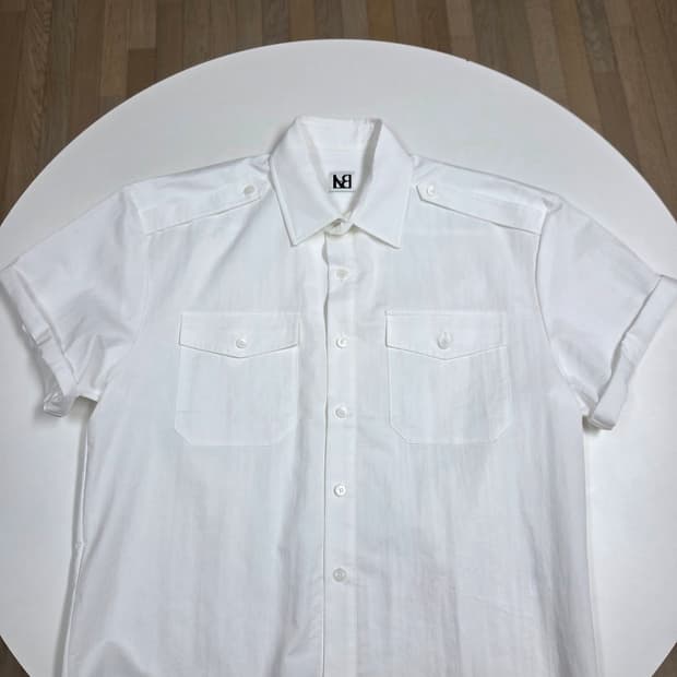 라벨아카이브 밀톤 롤업 반팔셔츠