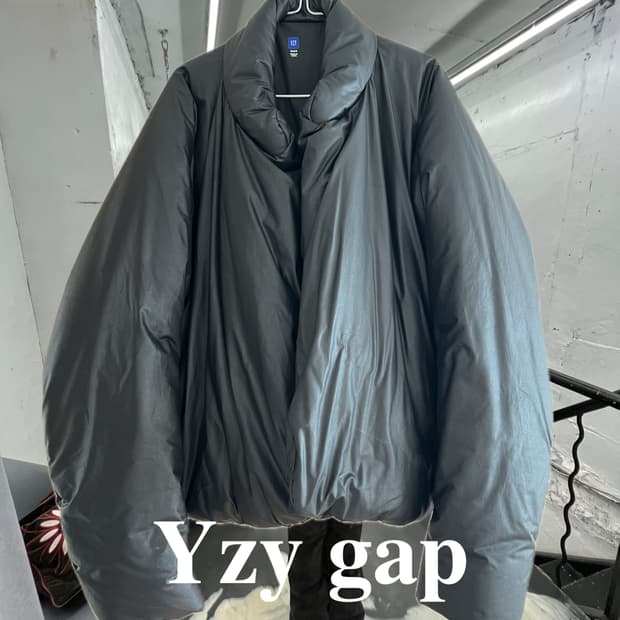 Yzy gap 패딩