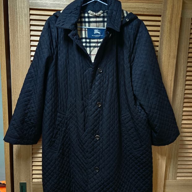 버버리 퀄팅 코트