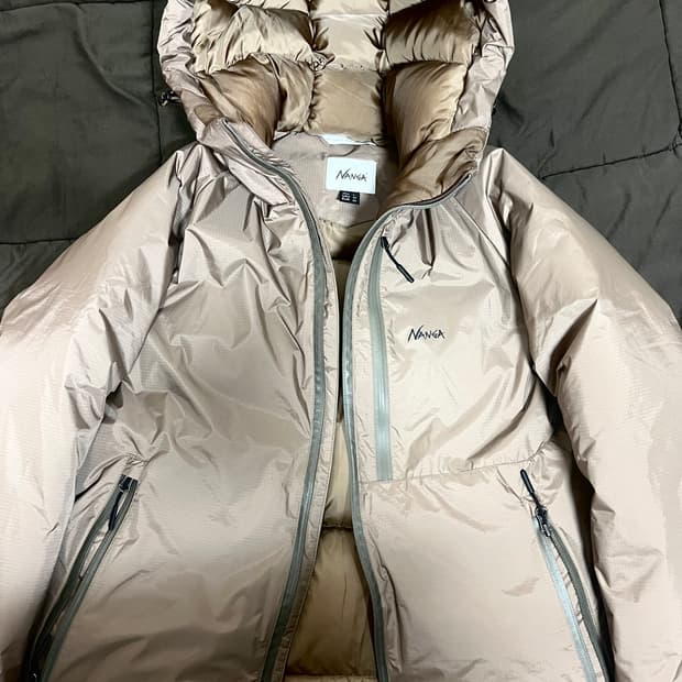 nanga(난가)오로라 다운 패딩 L