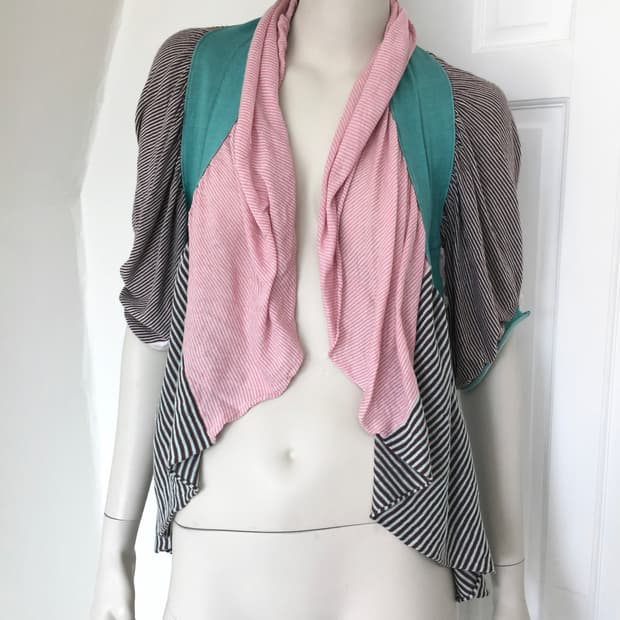 Multi-Pattern Ruffle Bolero Cardigan 