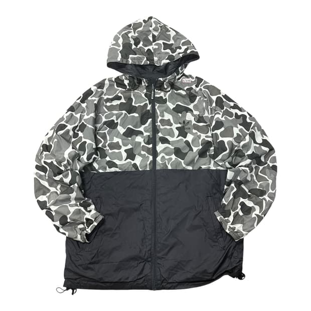 ✨ (바배) 아디다스 리버시블 카모 파이어버드 빅로고 바람막이 자켓