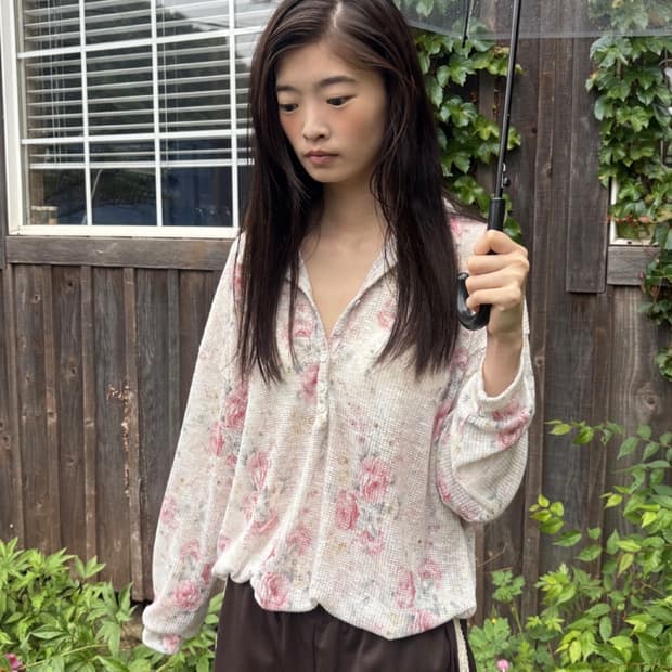 호쿠스포쿠스 플라워 헨리 루즈 티_아이보리