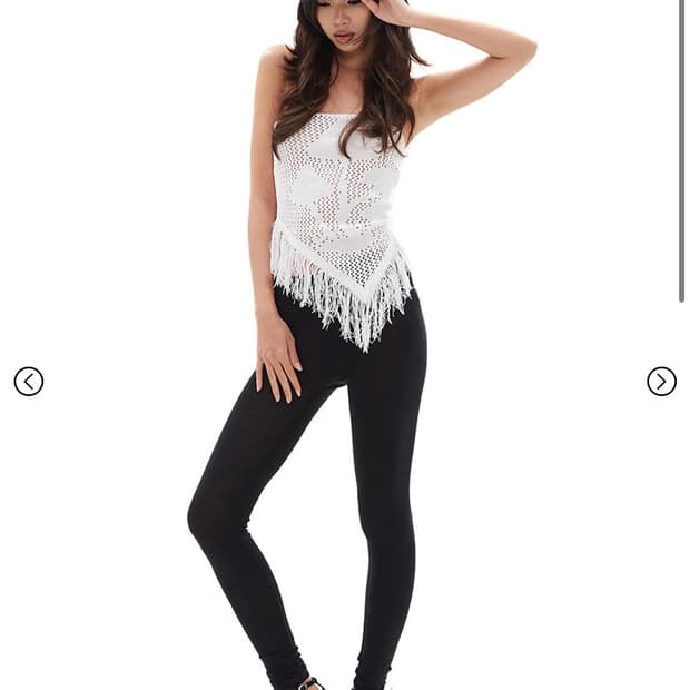 힐다 Hilda Crochet Mushroom Scarf