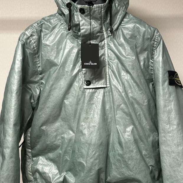스톤아일랜드 82/22 40주년 아노락 패딩 L(105) 국내판