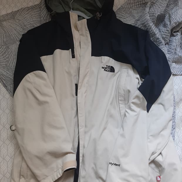 노스페이스 빈티지 HyVent 바람막이 희귀 대장급