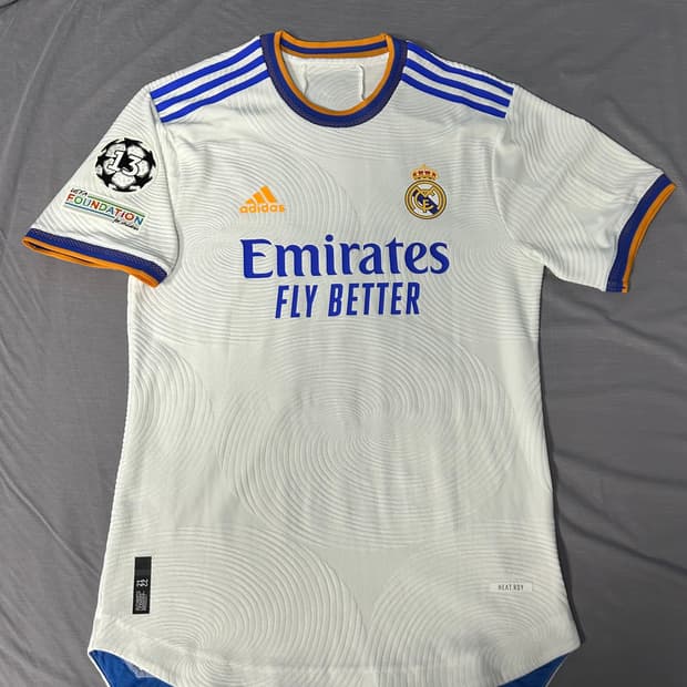 21/22 레알 마드리드 홈 어센틱 유니폼 