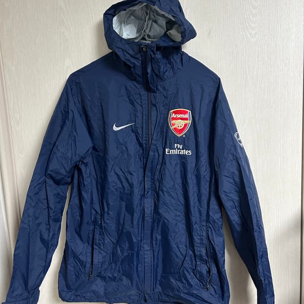 나이키 아스날 바람막이 S사이즈 팜