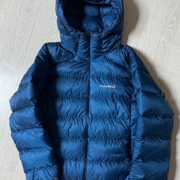 몽벨 경량패딩