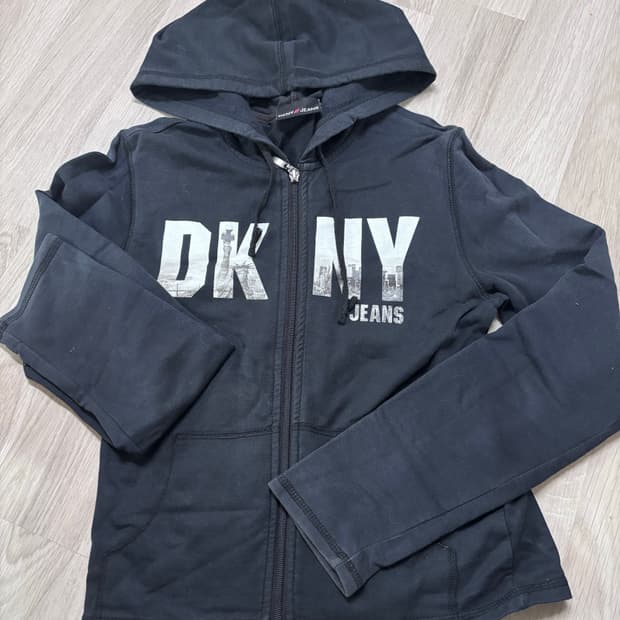DKNY 후드집업 