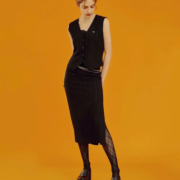 팬시클럽 블런트 슬릿 롱스커트