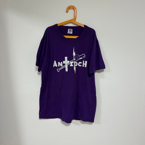 Vintage graphic t-shirts