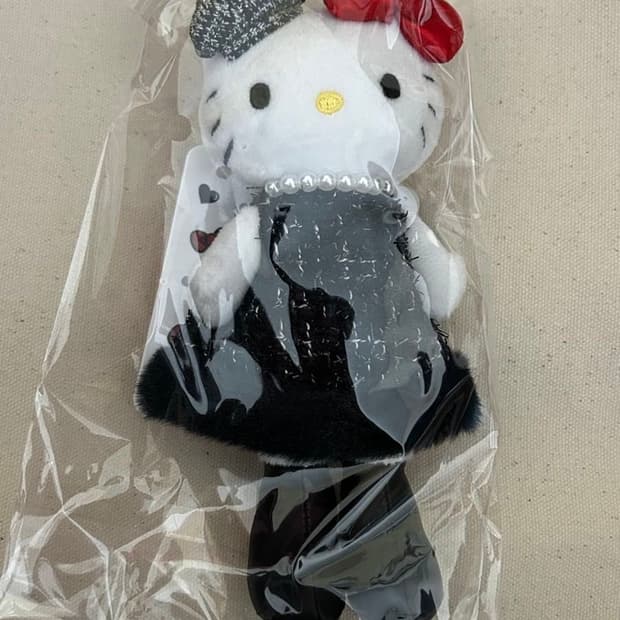 산리오 트위드 키티