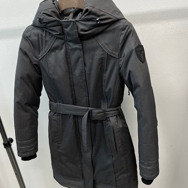 여) 노비스 아스트리스 다운패딩 