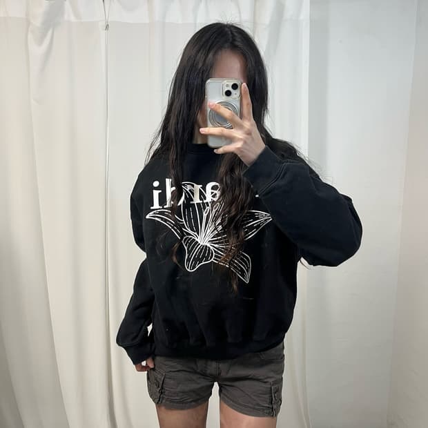 Mardi Mercredi Black Sweatshirt