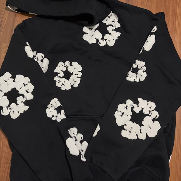 데님티어스 후드티