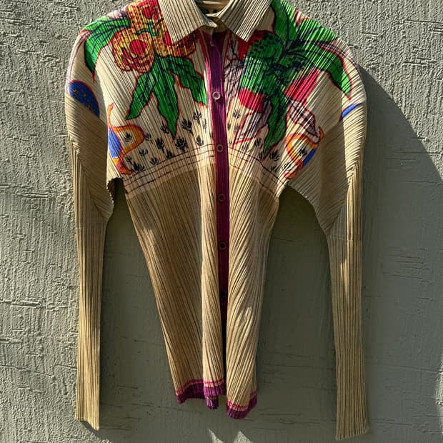 Pleats Please Issey Miyake 