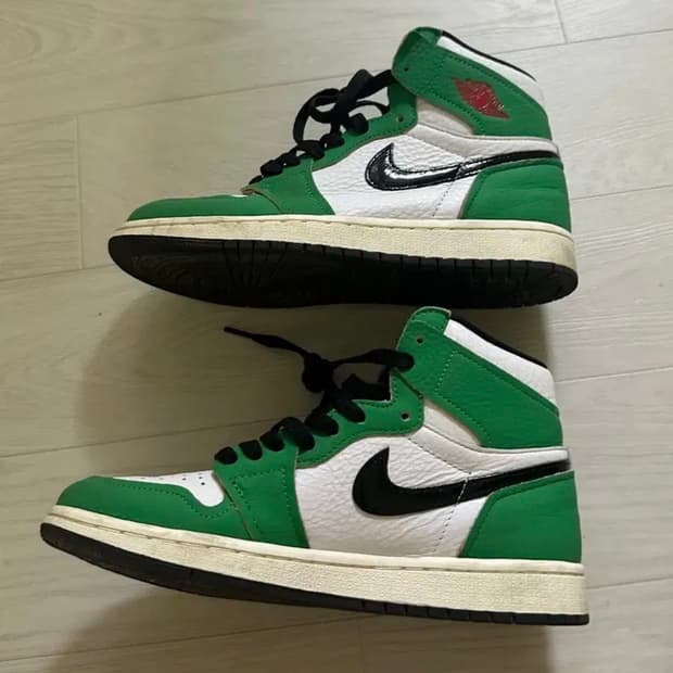 (W) 조던 1 레트로 하이 OG 럭키 그린 245