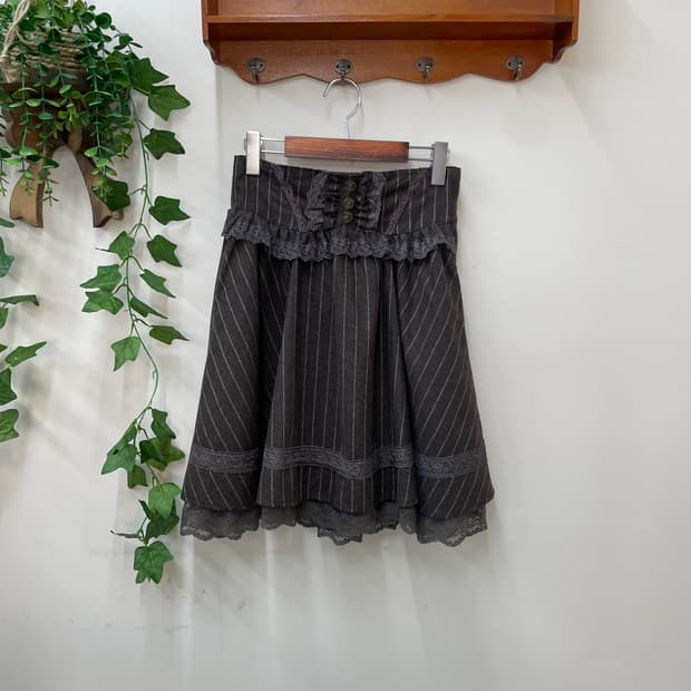 엑시즈팜 오네걀 장미 단추 로맨 브라운 레이스 프릴 플레어 스커트