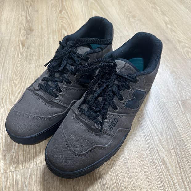 뉴발란스x디스이즈네버뎃 550 브라운 275