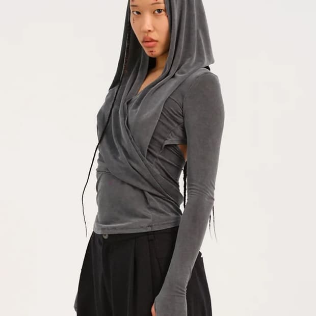 Hyeinseo 혜인서 후드탑 블랙 사이즈1