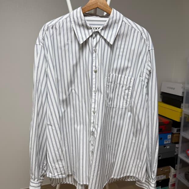 쿠어 스트라이프 셔츠