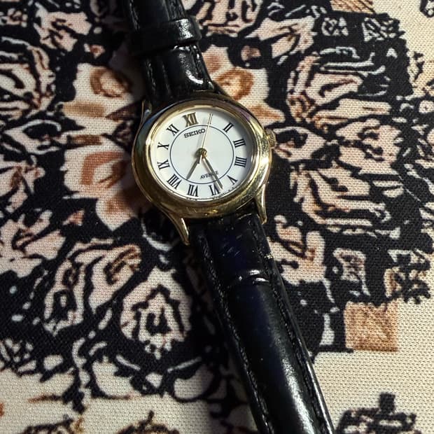 SEIKO 빈티지 쿼츠 여성 시계