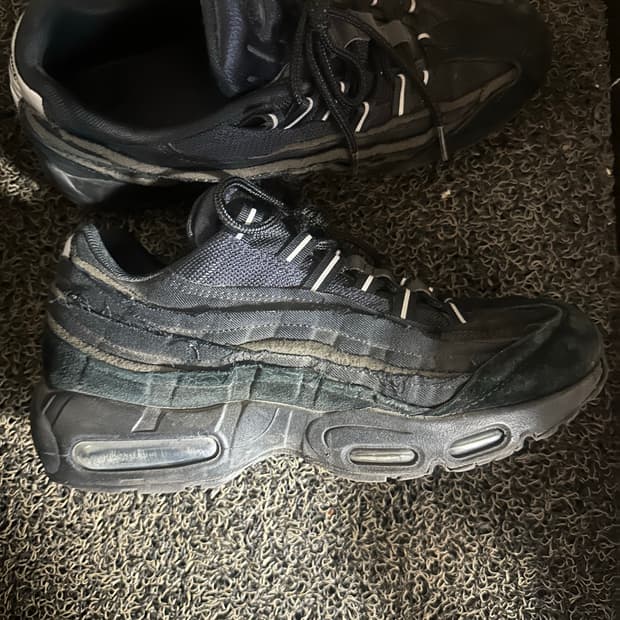 270 나이키 꼼데가르송 옴므 플러스 에어 맥스 95