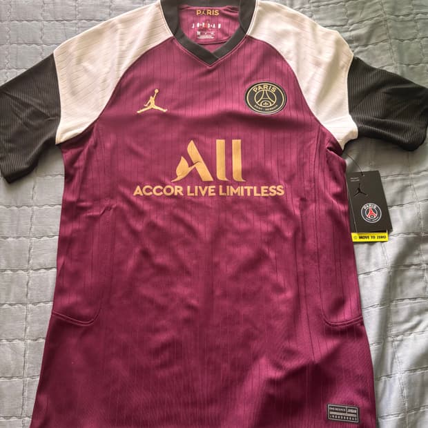 나이키 조던 파리생제르망 20-21 써드 유니폼 