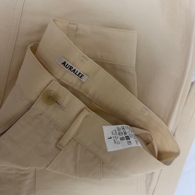 AURALEE HIGH DENSITY FINX LINEN (ECRU)