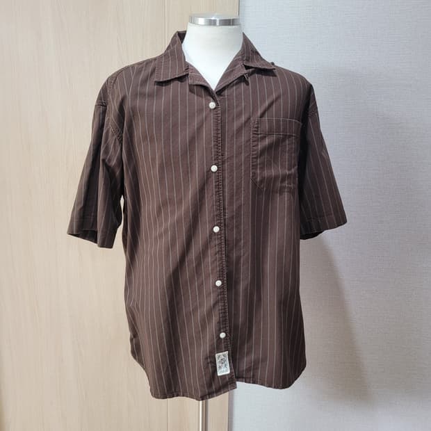 후아유 WHO.A.U 남자 오픈카라 반팔셔츠 XL 브라운