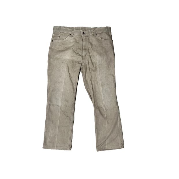 80's Levis Action (Beige)
-Made In Usa


