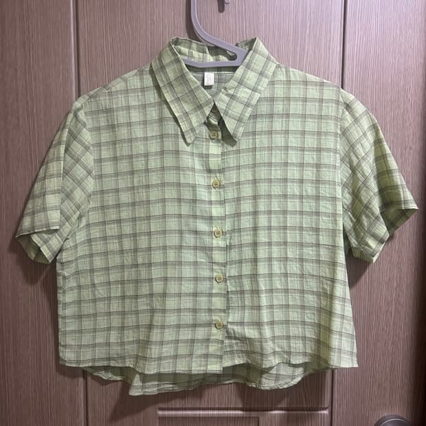 초록 크롭 체크셔츠