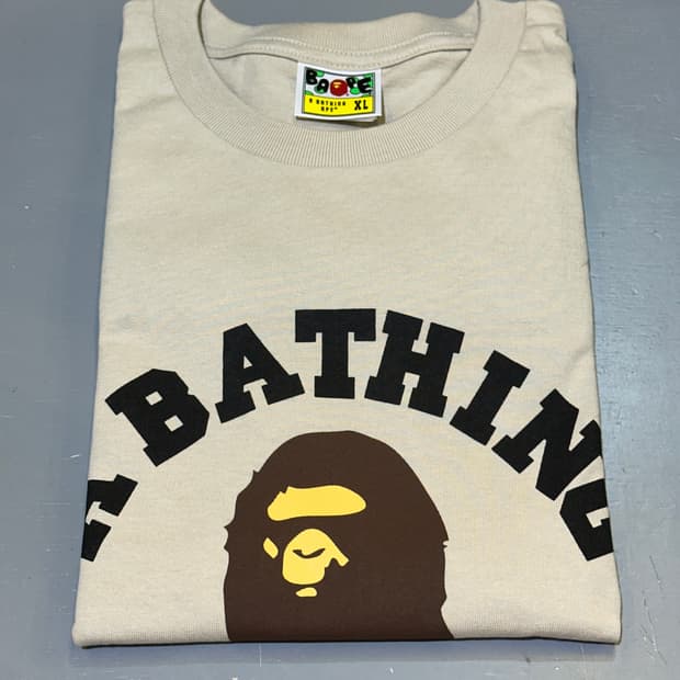 BAPE 베이프 베이지 사루반팔티(새상품)