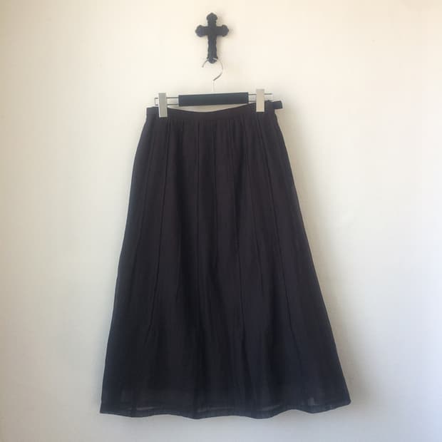 Pleats long skirt