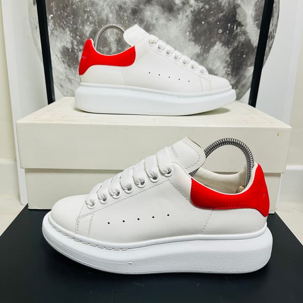 정품 36.5) 알렉산더 맥퀸 오버솔 스니커즈 230~235