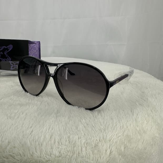 [새상품 무료배송] 안나수이 선글라스