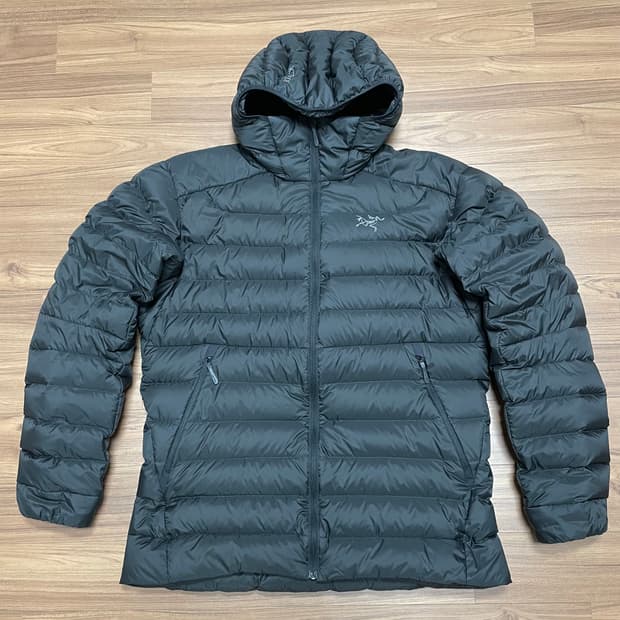 아크테릭스 세륨 후디 블랙 m