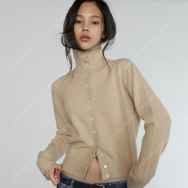미치코런던 가디건