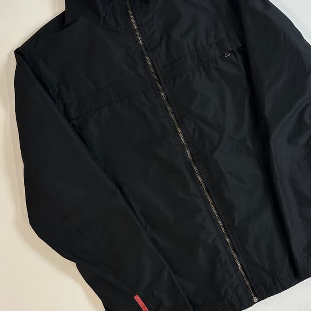 Prada 프라다 아카이브 goretex 미니멀 블랙 자켓 50(L)
