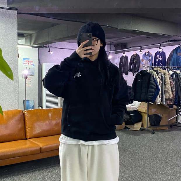 스투시 베이직 블랙 후드 티 B3172